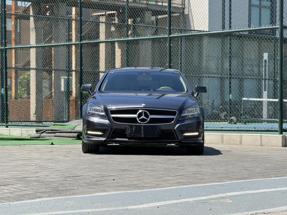 Mercedes-Benz Mercedes-Benz CLS