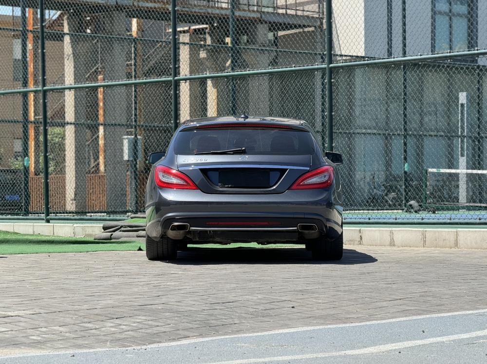 Mercedes-Benz Mercedes-Benz CLS