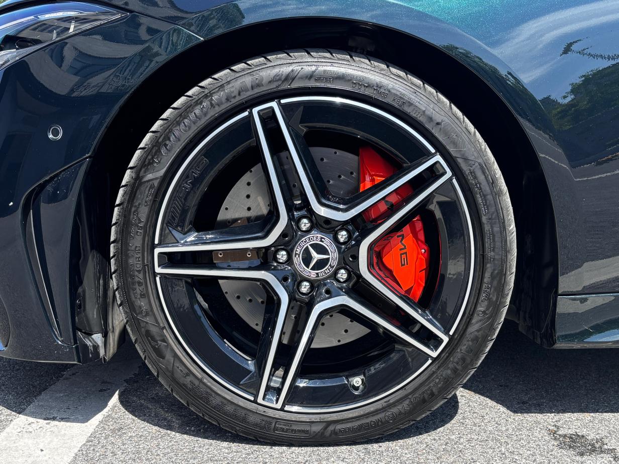 Mercedes-Benz Mercedes-Benz CLS