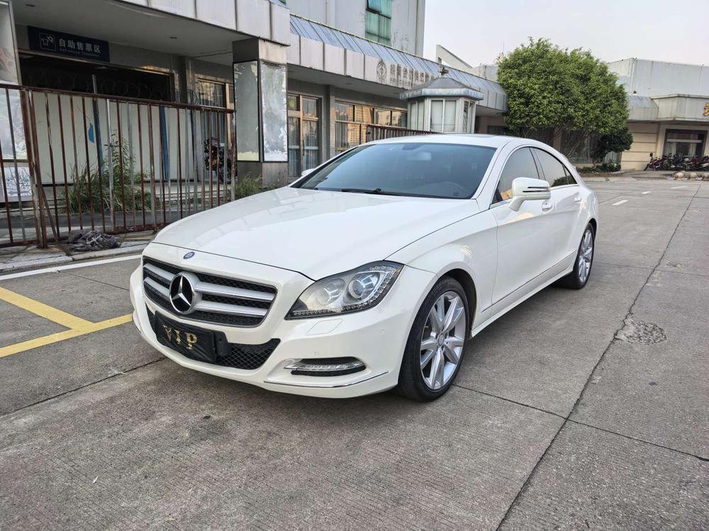 Mercedes-Benz Mercedes-Benz CLS