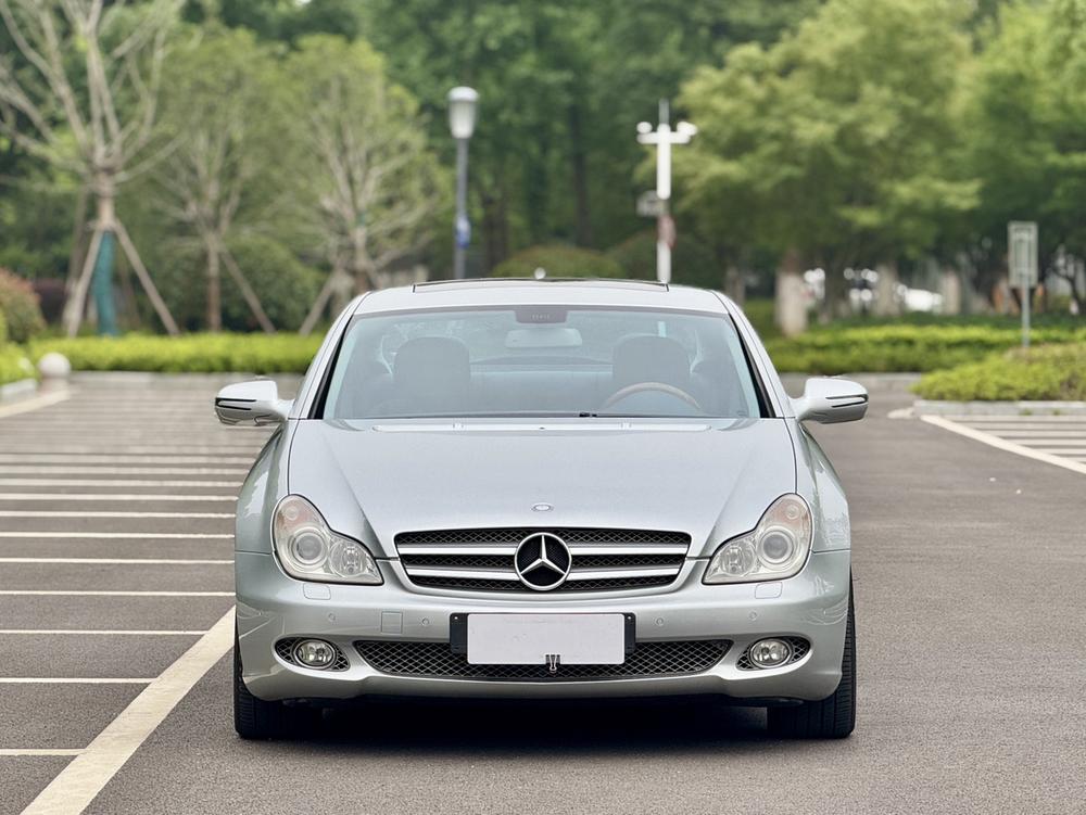 Mercedes-Benz Mercedes-Benz CLS