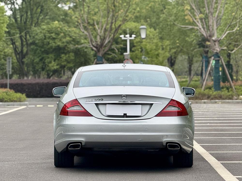 Mercedes-Benz Mercedes-Benz CLS