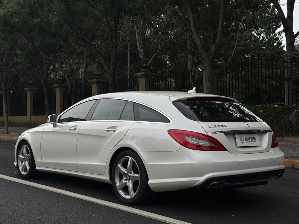 Mercedes-Benz Mercedes-Benz CLS