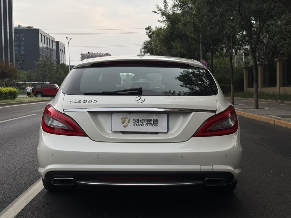 Mercedes-Benz Mercedes-Benz CLS