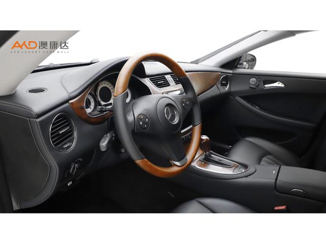 Mercedes-Benz Mercedes-Benz CLS