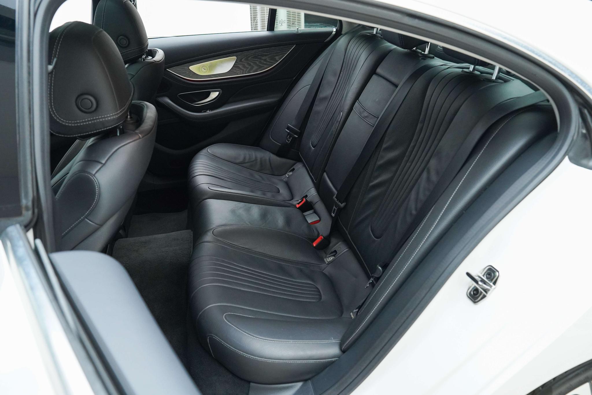 Mercedes-Benz Mercedes-Benz CLS