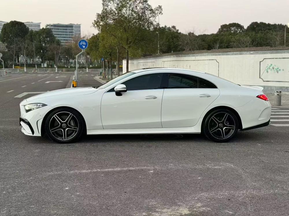 Mercedes-Benz Mercedes-Benz CLS