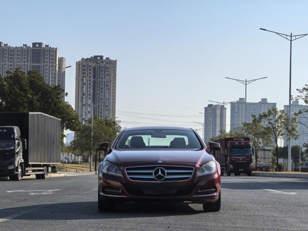 Mercedes-Benz Mercedes-Benz CLS