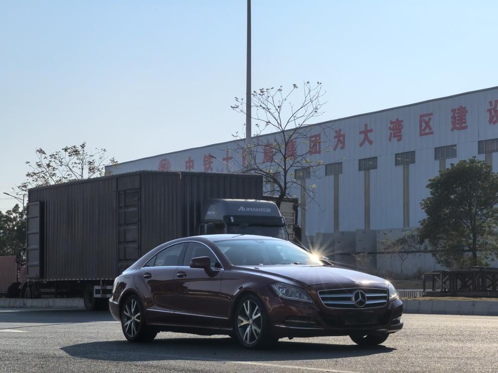 Mercedes-Benz Mercedes-Benz CLS