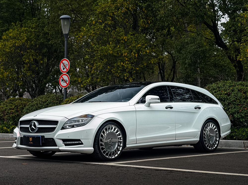 Mercedes-Benz Mercedes-Benz CLS