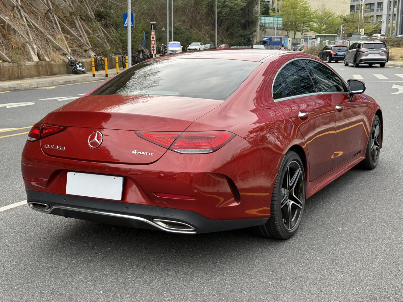Mercedes-Benz Mercedes-Benz CLS