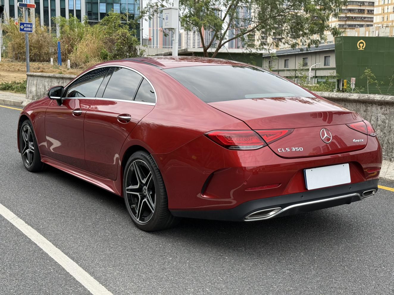 Mercedes-Benz Mercedes-Benz CLS
