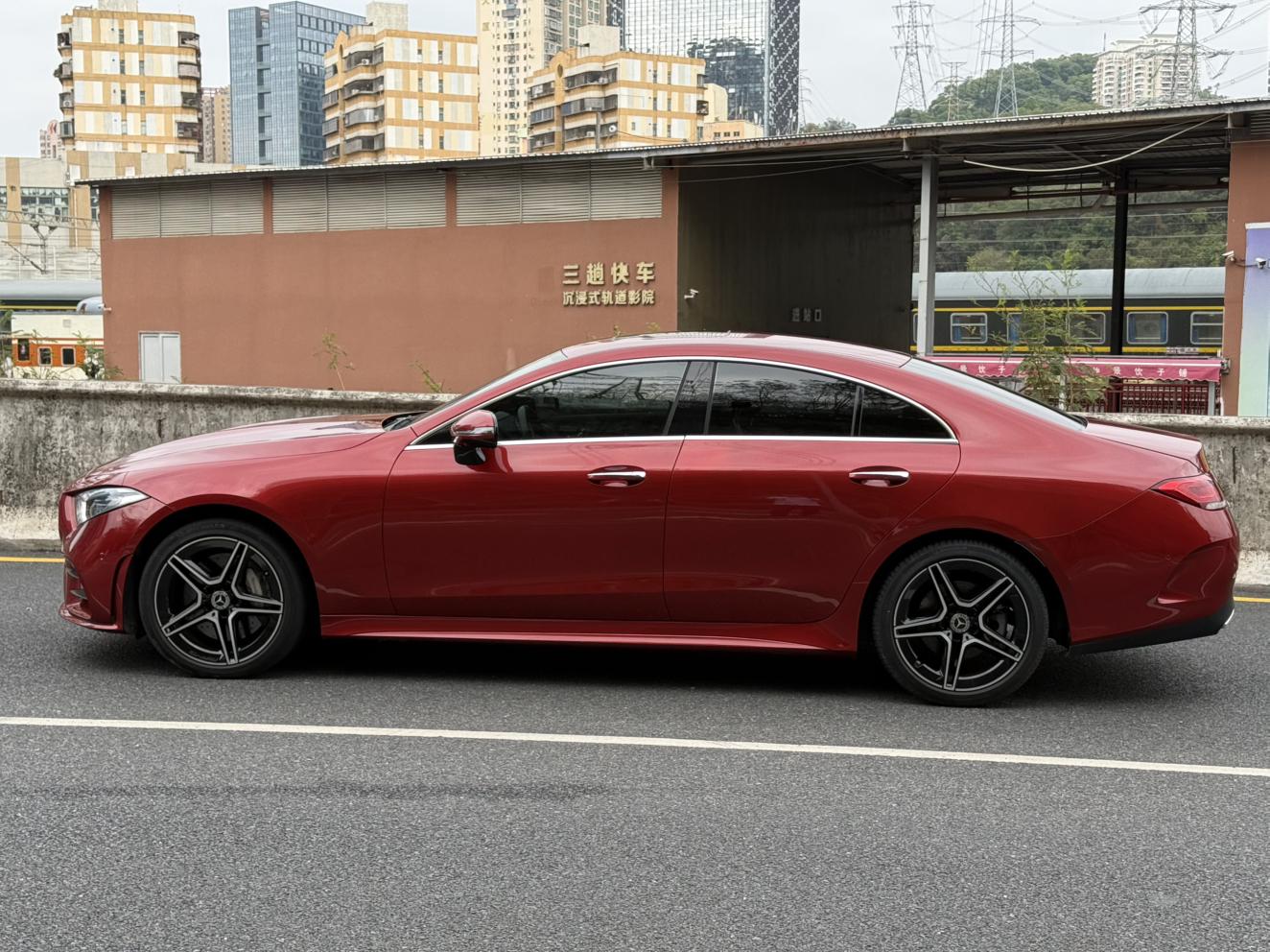 Mercedes-Benz Mercedes-Benz CLS
