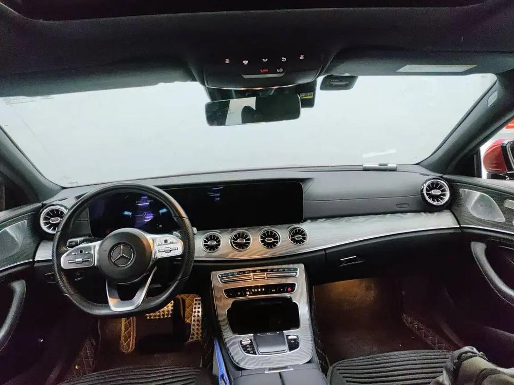 Mercedes-Benz Mercedes-Benz CLS
