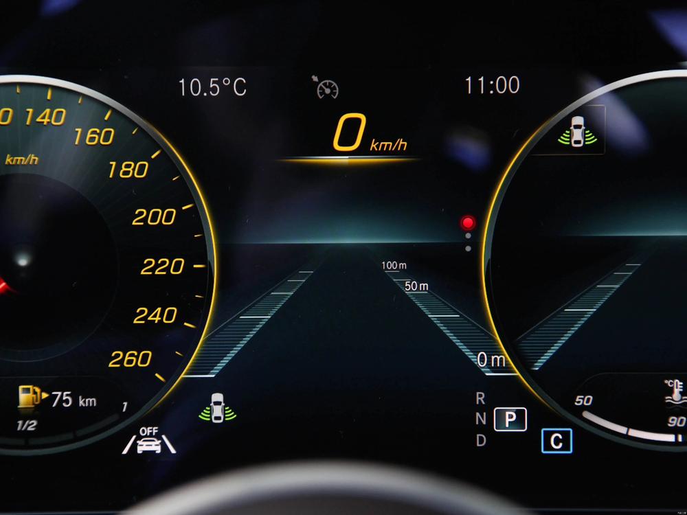 Mercedes-Benz Mercedes-Benz CLS