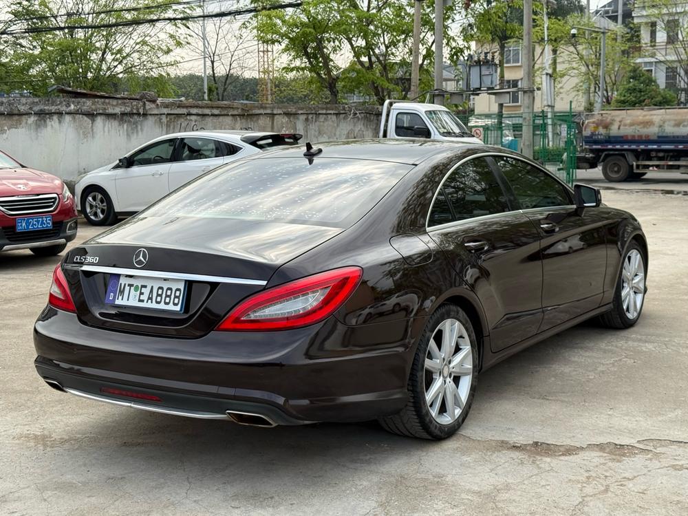 Mercedes-Benz Mercedes-Benz CLS
