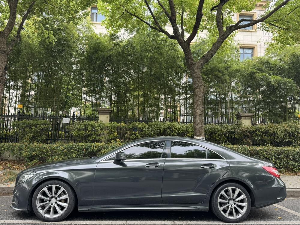Mercedes-Benz Mercedes-Benz CLS