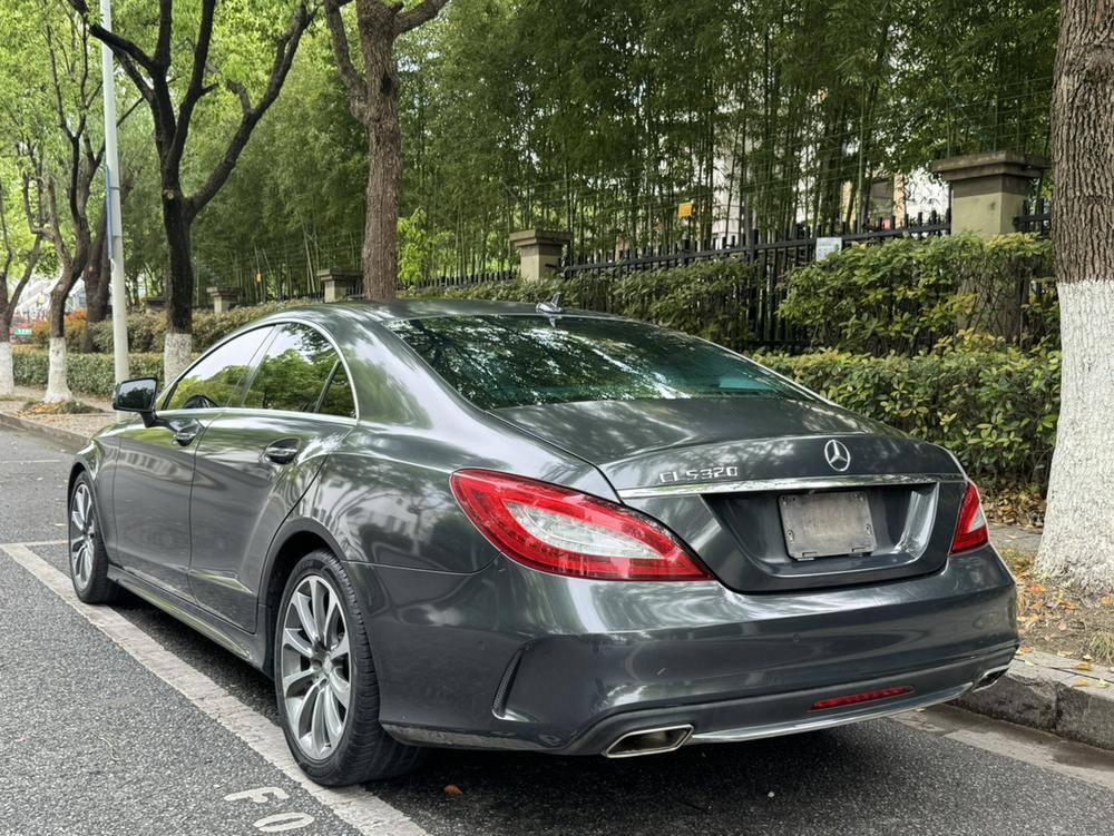 Mercedes-Benz Mercedes-Benz CLS