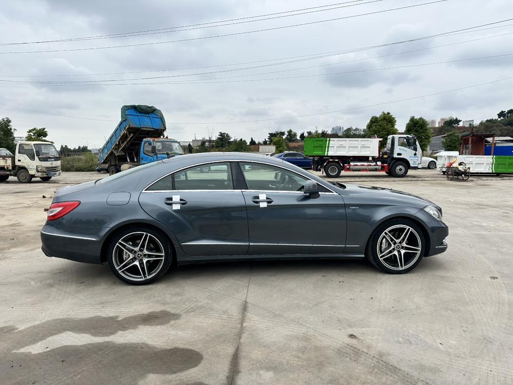 Mercedes-Benz Mercedes-Benz CLS
