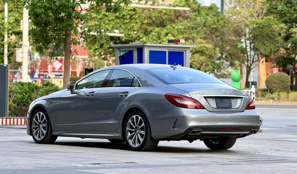 Mercedes-Benz Mercedes-Benz CLS
