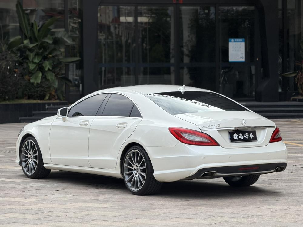 Mercedes-Benz Mercedes-Benz CLS