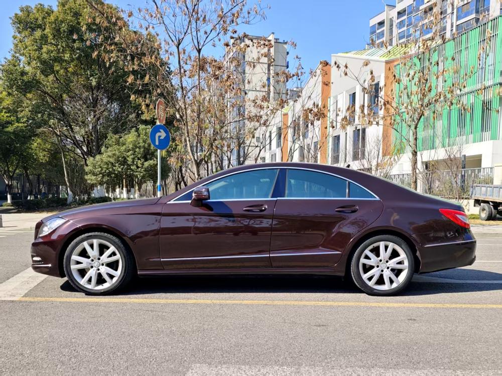 Mercedes-Benz Mercedes-Benz CLS