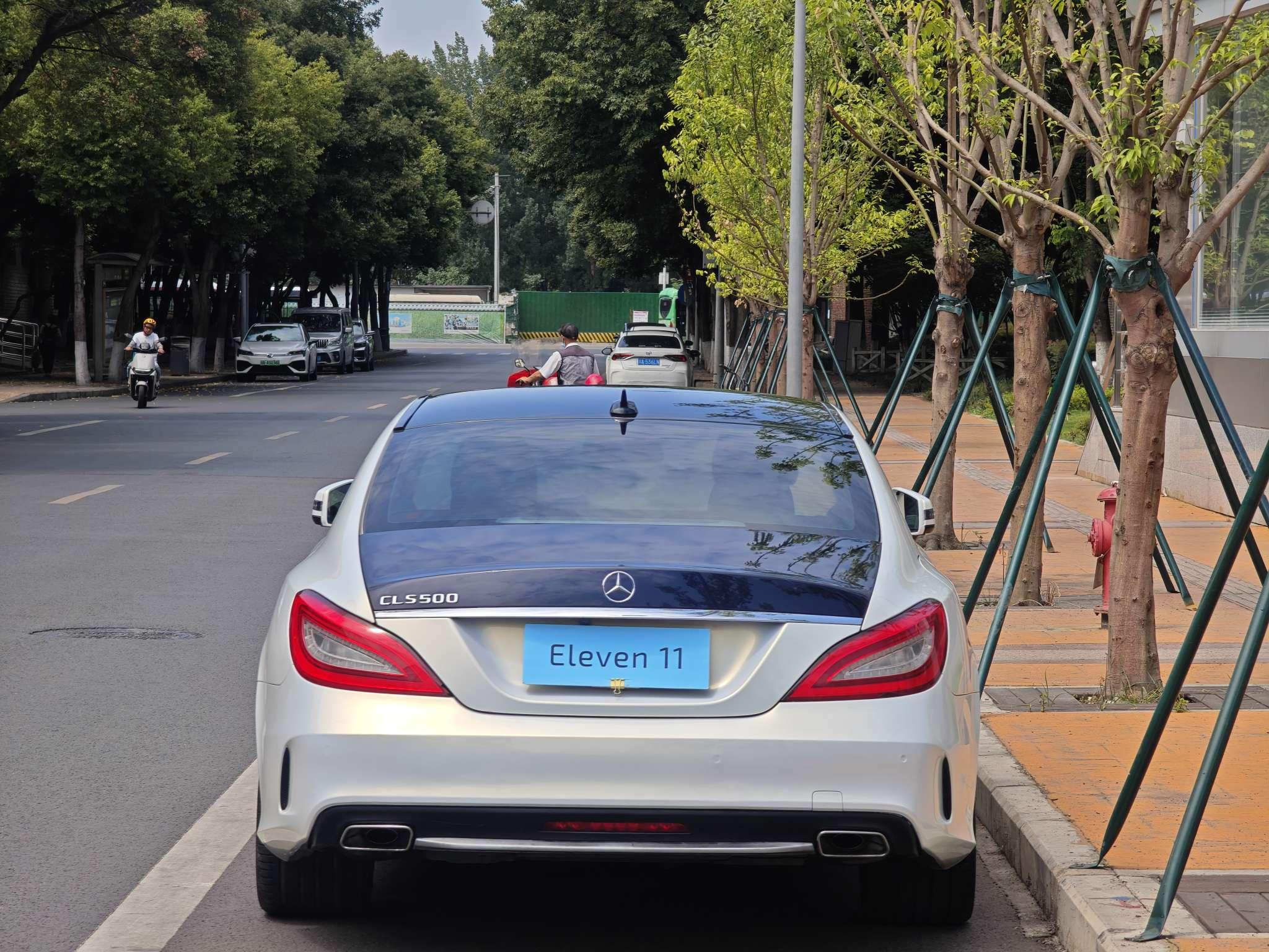 Mercedes-Benz Mercedes-Benz CLS