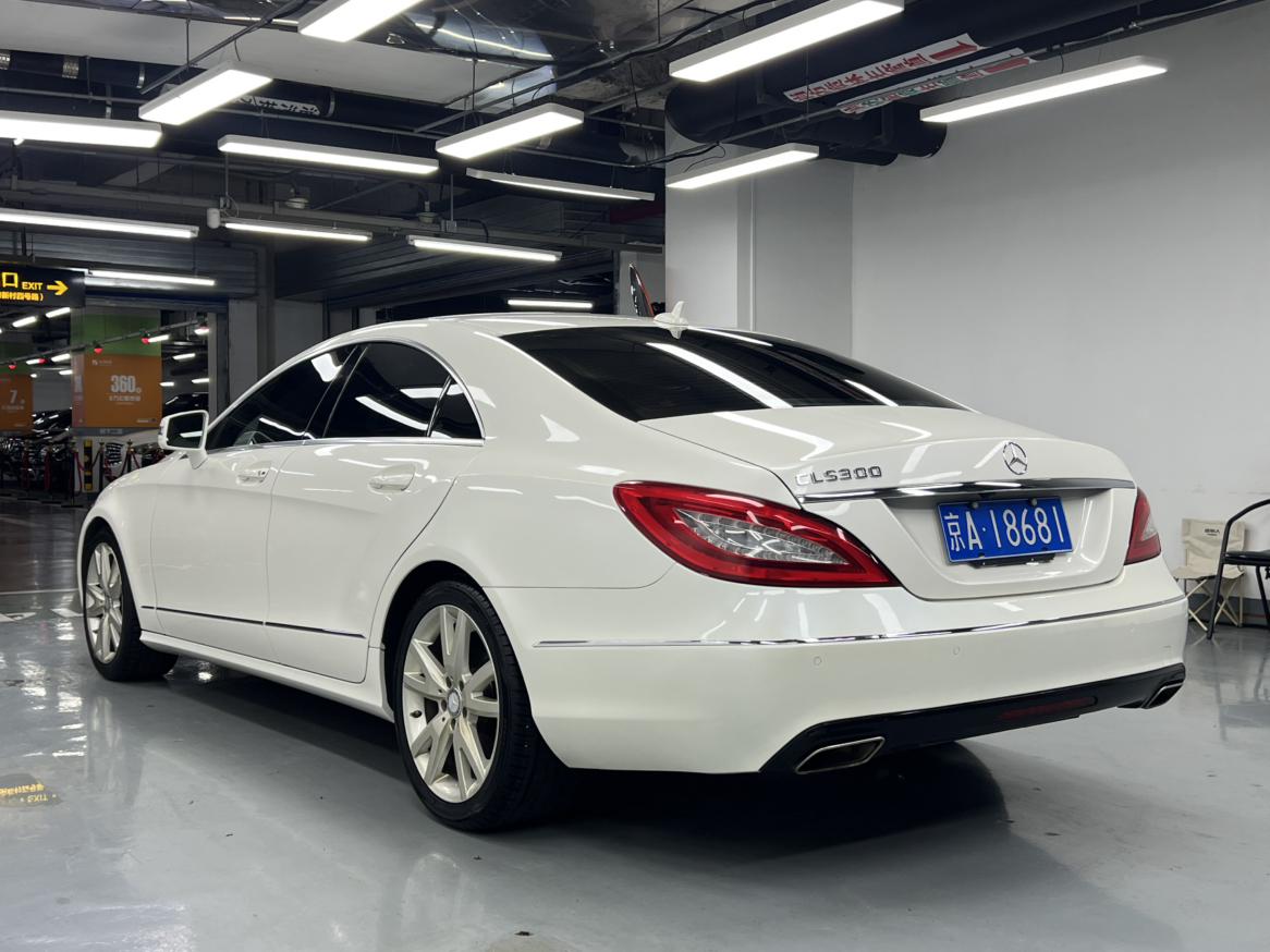 Mercedes-Benz Mercedes-Benz CLS