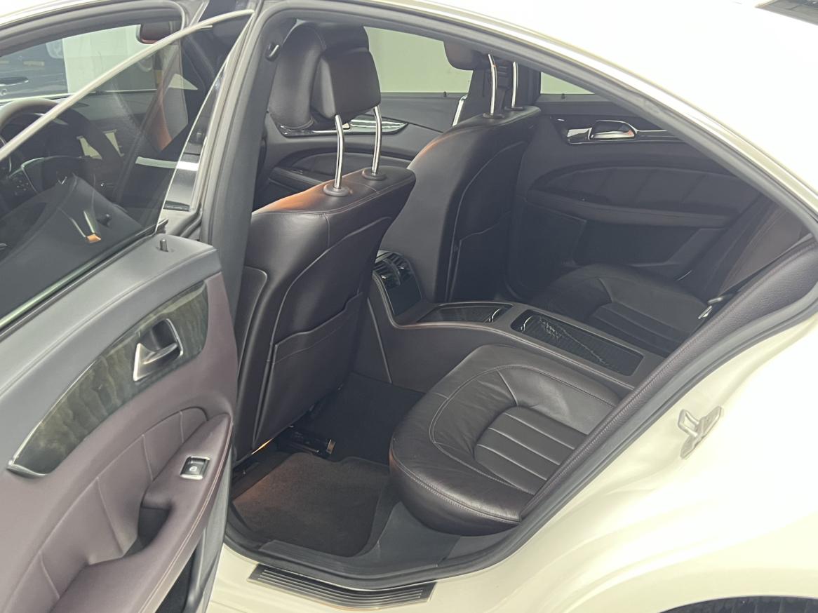 Mercedes-Benz Mercedes-Benz CLS