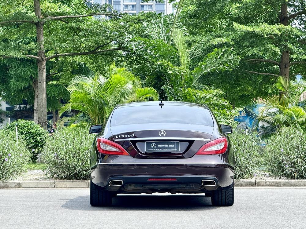 Mercedes-Benz Mercedes-Benz CLS