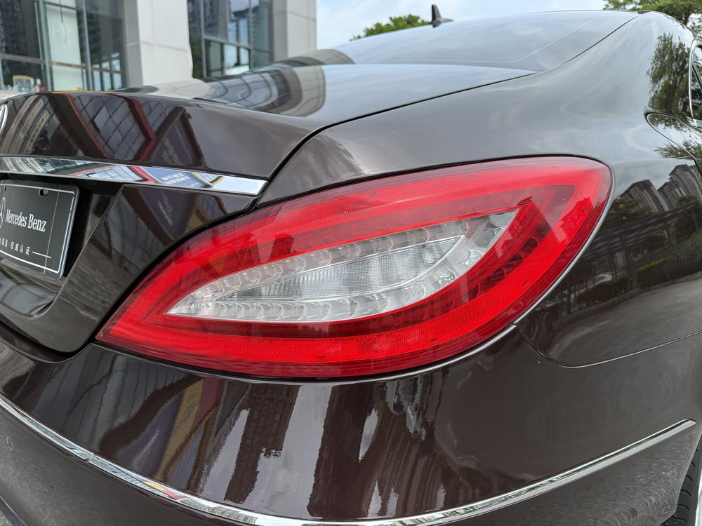 Mercedes-Benz Mercedes-Benz CLS