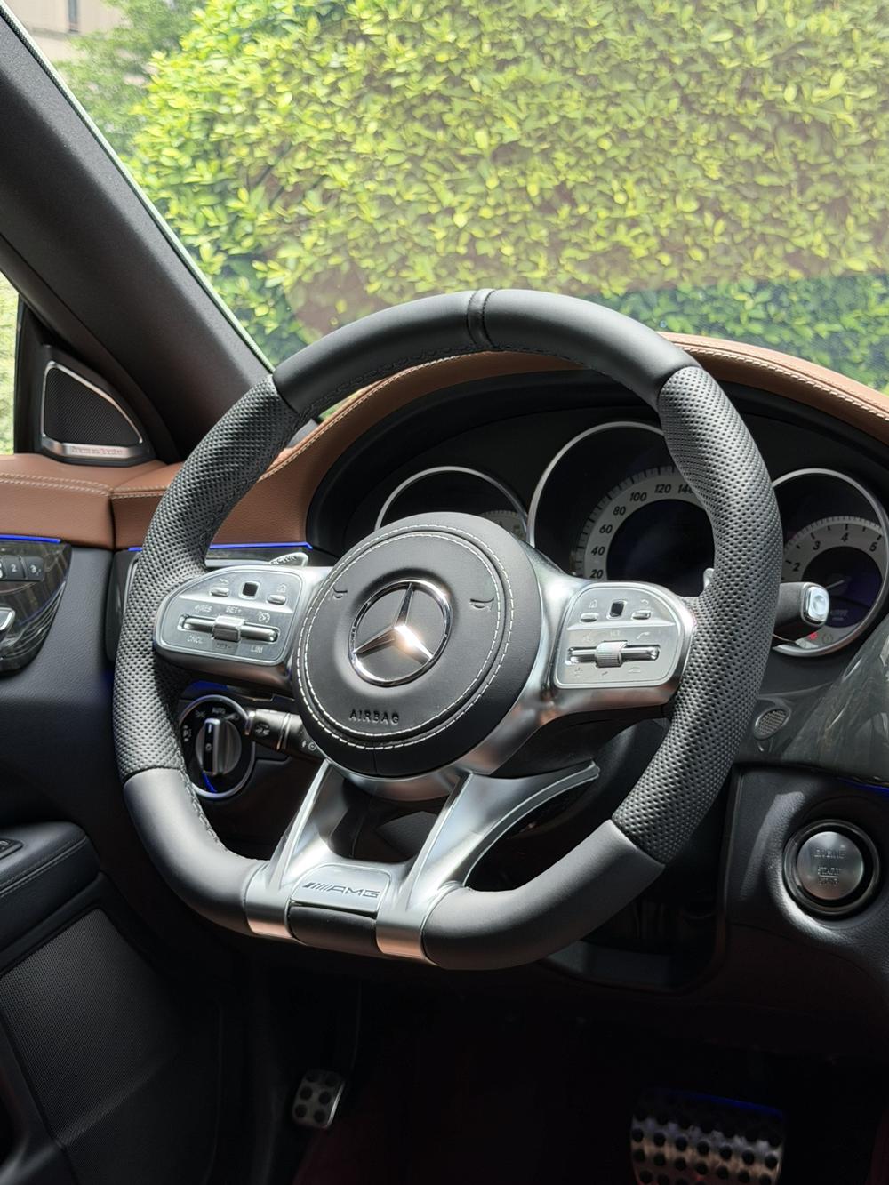 Mercedes-Benz Mercedes-Benz CLS