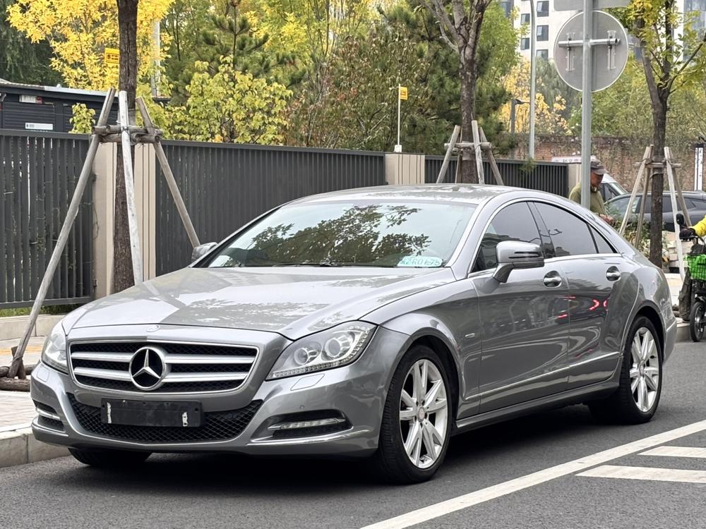 Mercedes-Benz Mercedes-Benz CLS