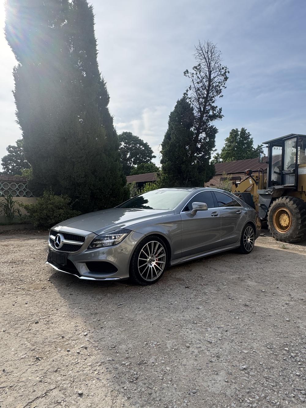 Mercedes-Benz Mercedes-Benz CLS