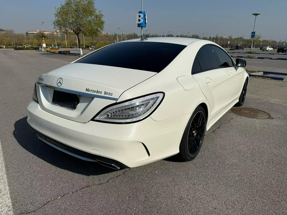 Mercedes-Benz Mercedes-Benz CLS
