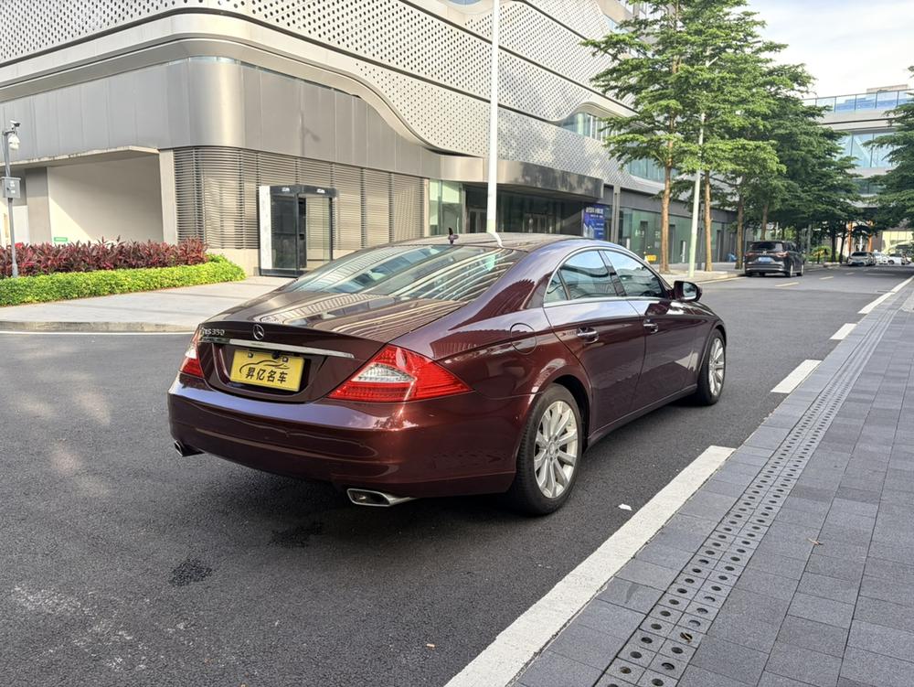 Mercedes-Benz Mercedes-Benz CLS