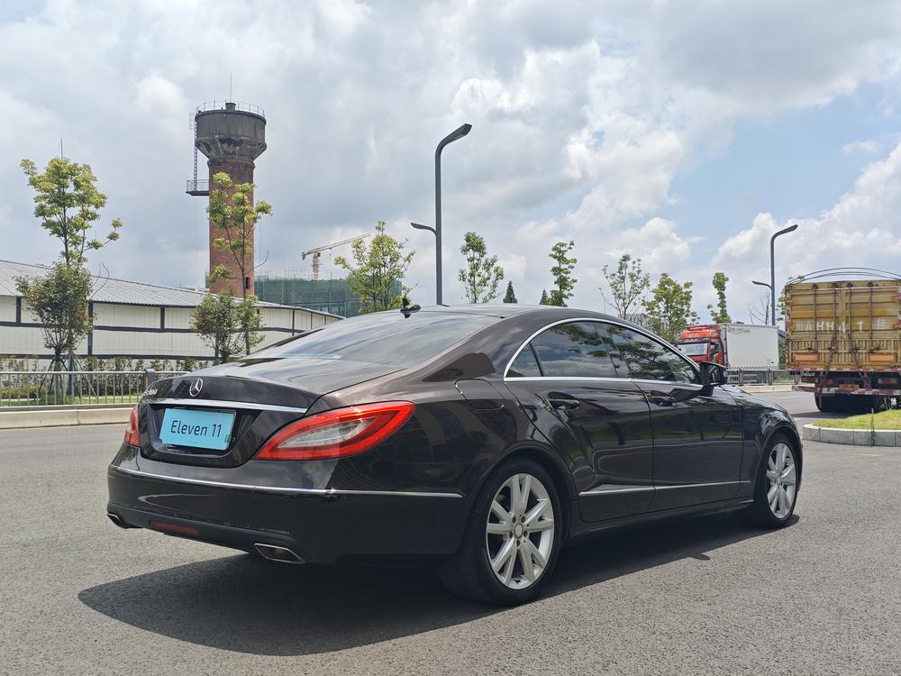 Mercedes-Benz Mercedes-Benz CLS