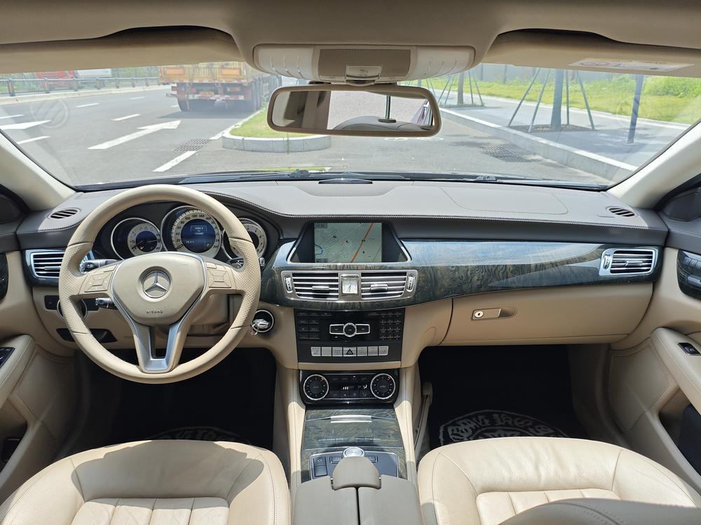 Mercedes-Benz Mercedes-Benz CLS