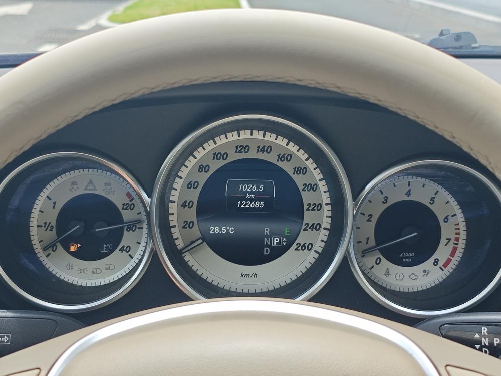 Mercedes-Benz Mercedes-Benz CLS