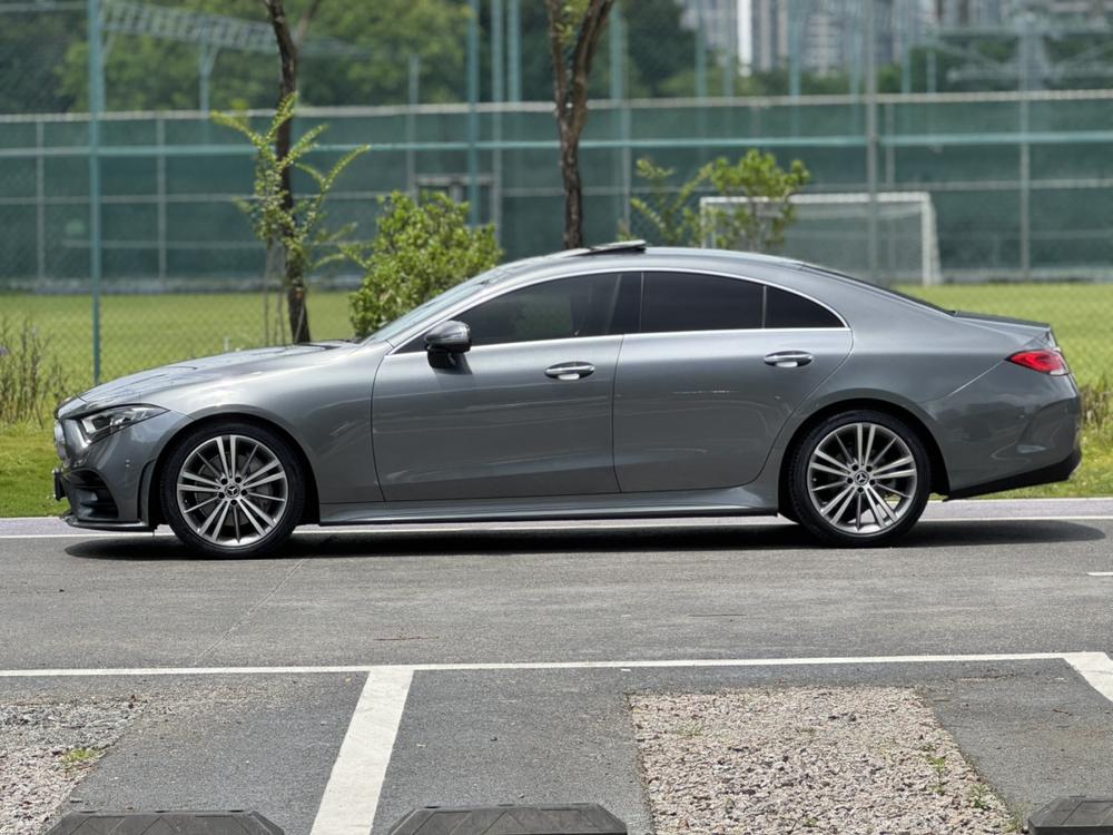 Mercedes-Benz Mercedes-Benz CLS