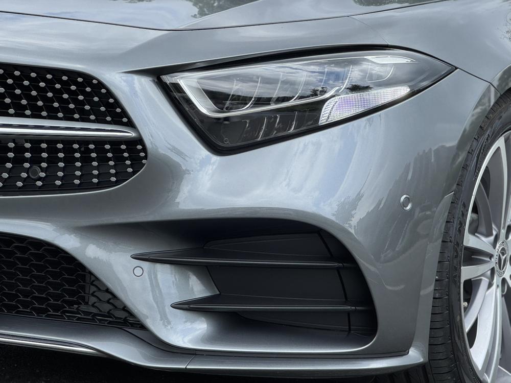 Mercedes-Benz Mercedes-Benz CLS