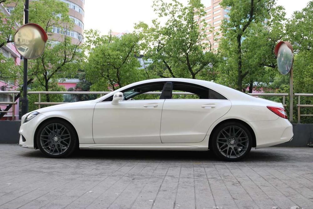 Mercedes-Benz Mercedes-Benz CLS
