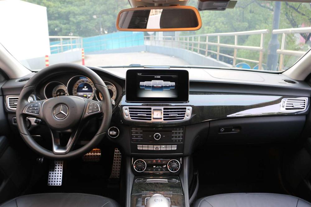 Mercedes-Benz Mercedes-Benz CLS