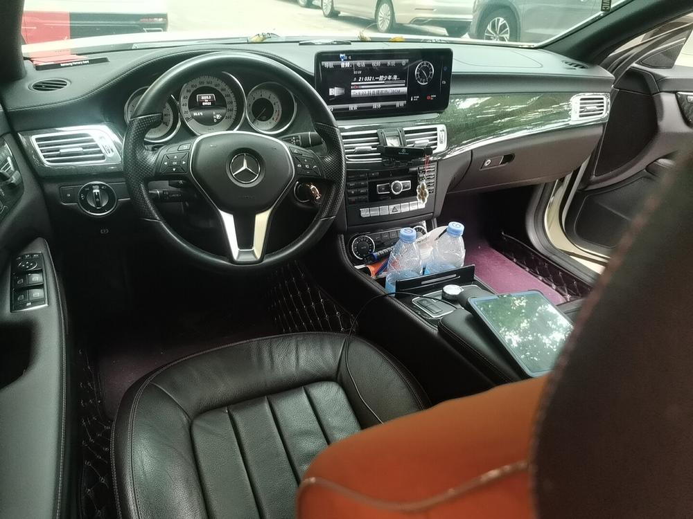 Mercedes-Benz Mercedes-Benz CLS
