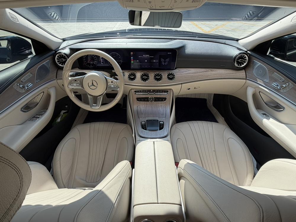 Mercedes-Benz Mercedes-Benz CLS