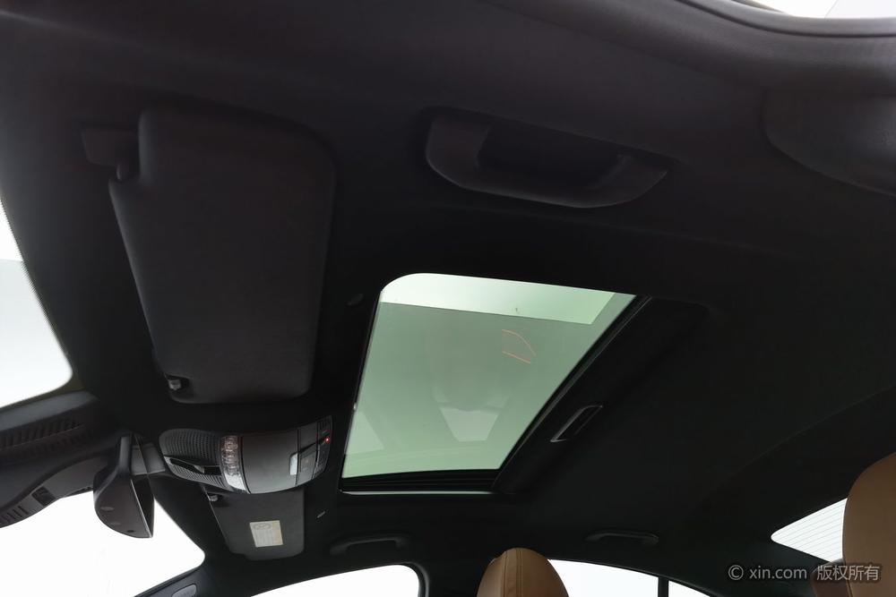Mercedes-Benz Mercedes-Benz CLS