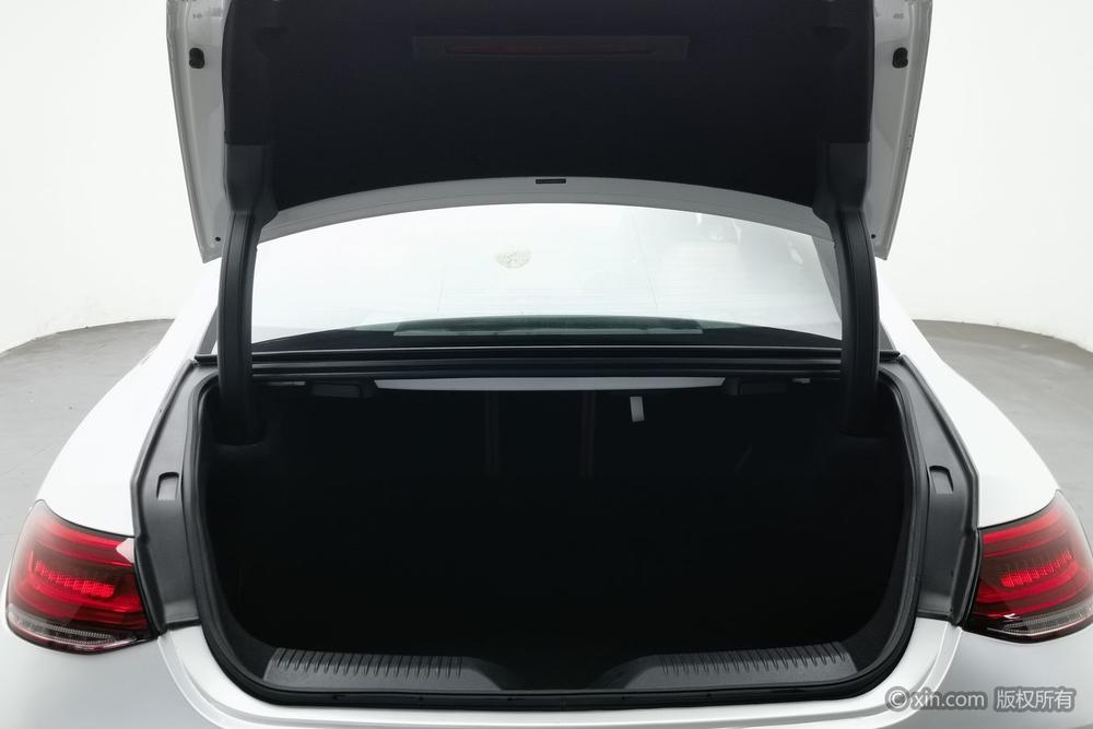 Mercedes-Benz Mercedes-Benz CLS