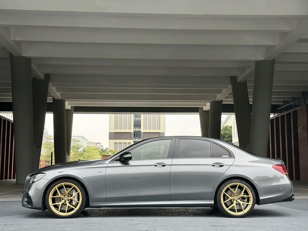 Mercedes-Benz Mercedes-Benz E-Class AMG