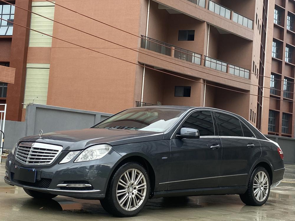 Mercedes-Benz Mercedes-Benz E-Class (Import)