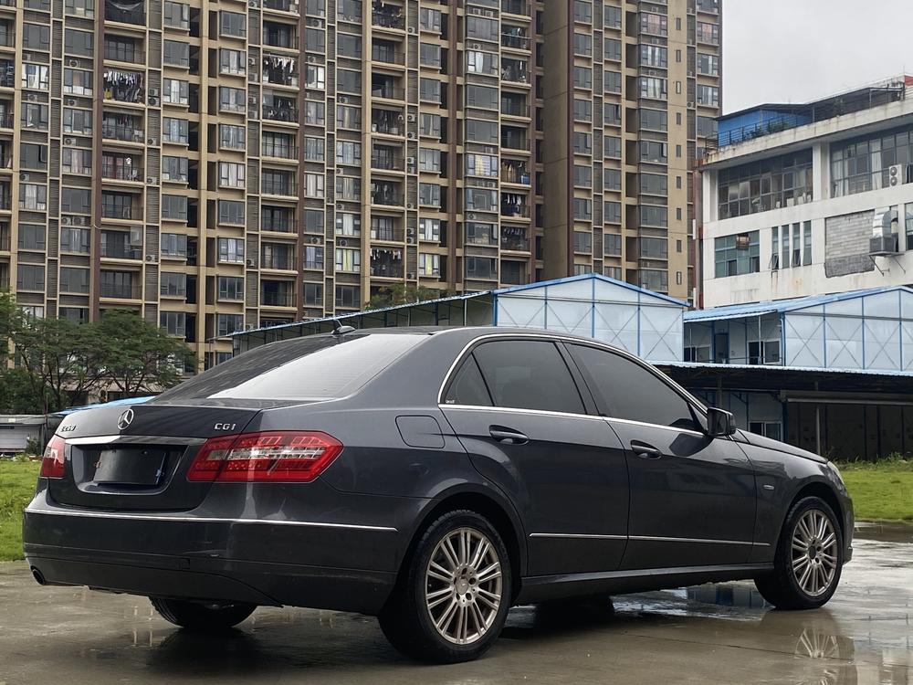 Mercedes-Benz Mercedes-Benz E-Class (Import)